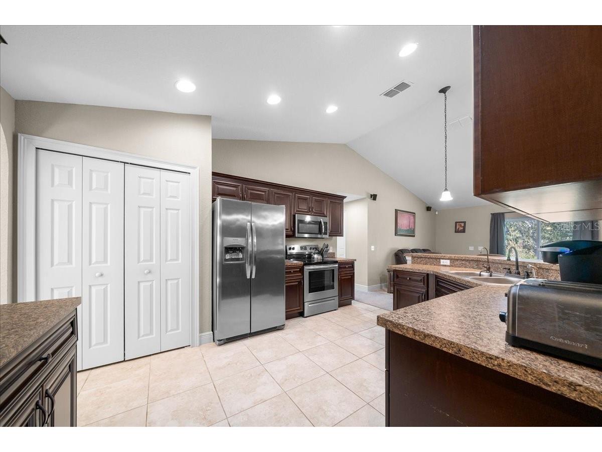 171 Oak Circle Ocala FL 34472 OM720414 image27