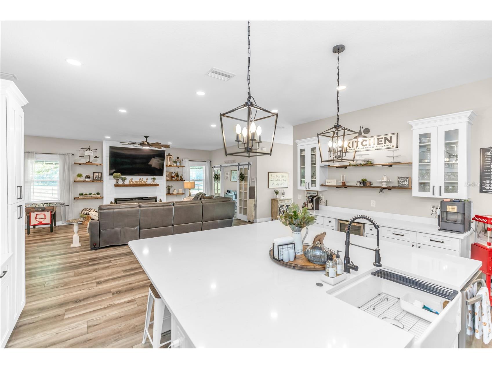171 River Oaks Drive Osteen FL 32764 V4948082 image11