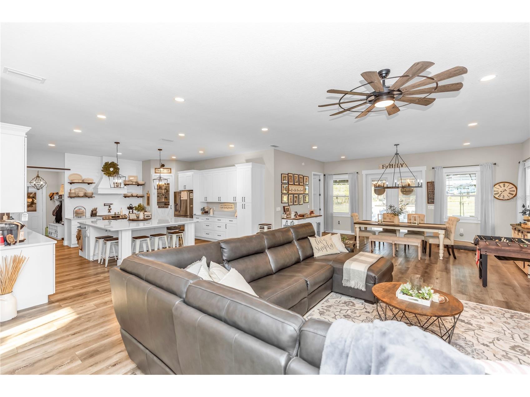 171 River Oaks Drive Osteen FL 32764 V4948082 image16