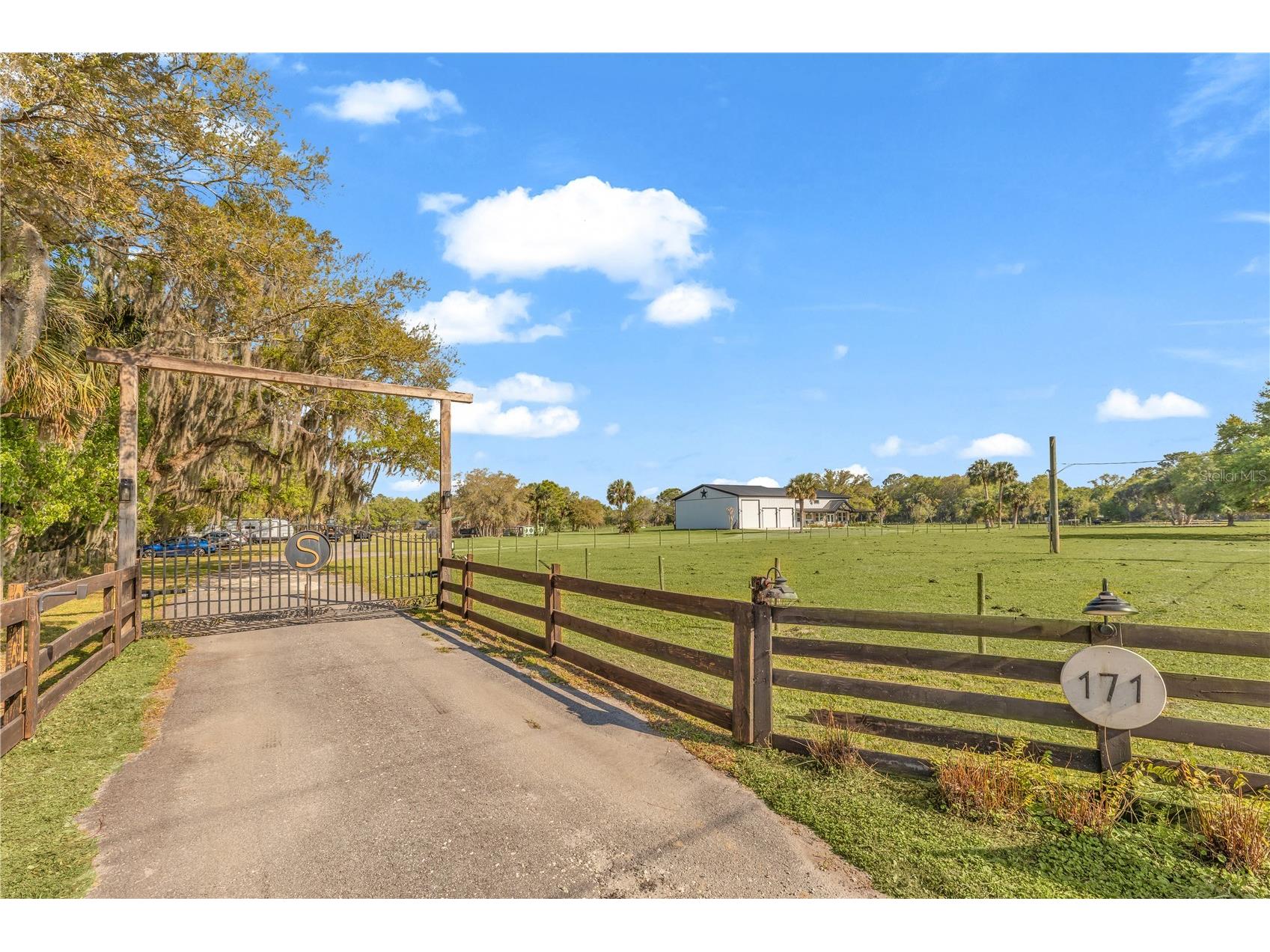 171 River Oaks Drive Osteen FL 32764 V4948082 image3