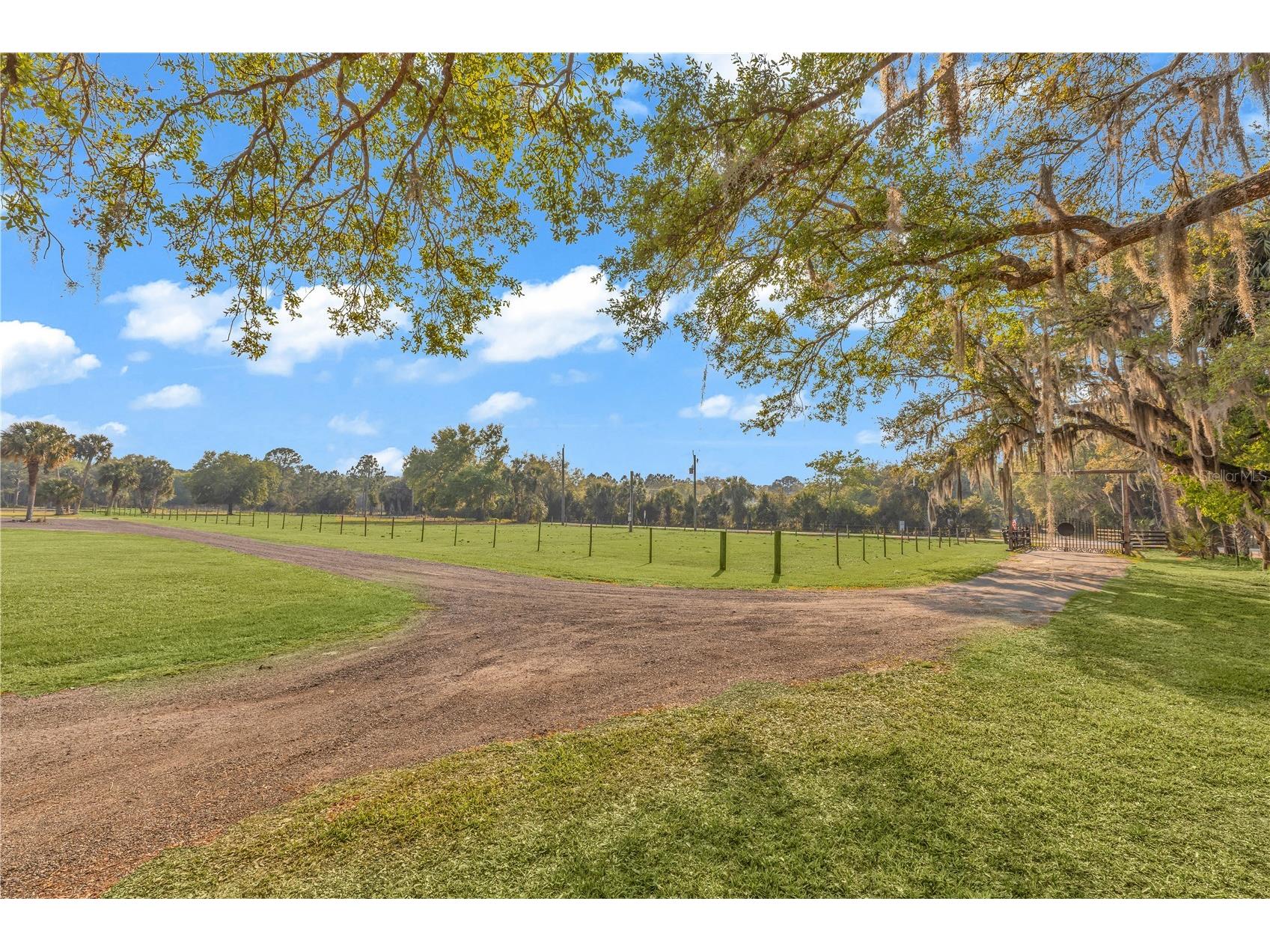 171 River Oaks Drive Osteen FL 32764 V4948082 image37