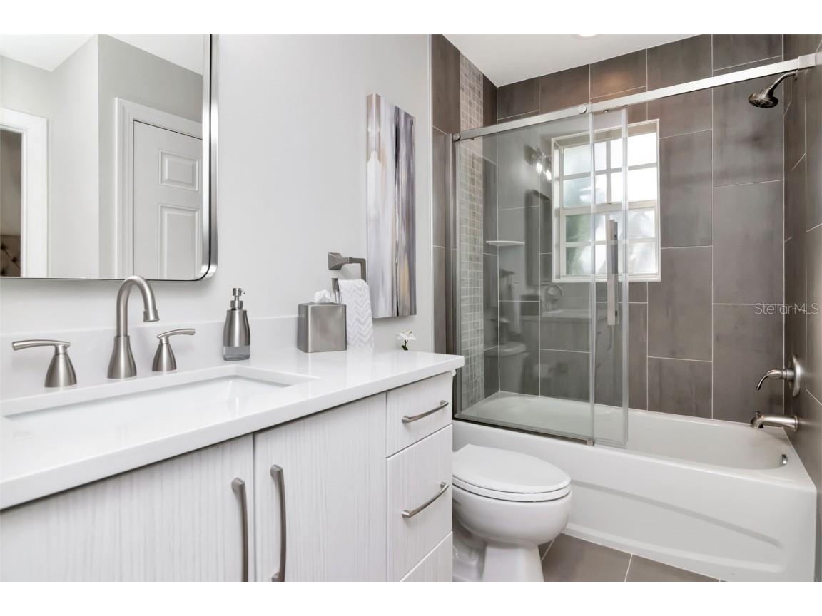 171 Valencia Circle Saint Petersburg FL 33716 TB8443613 image29