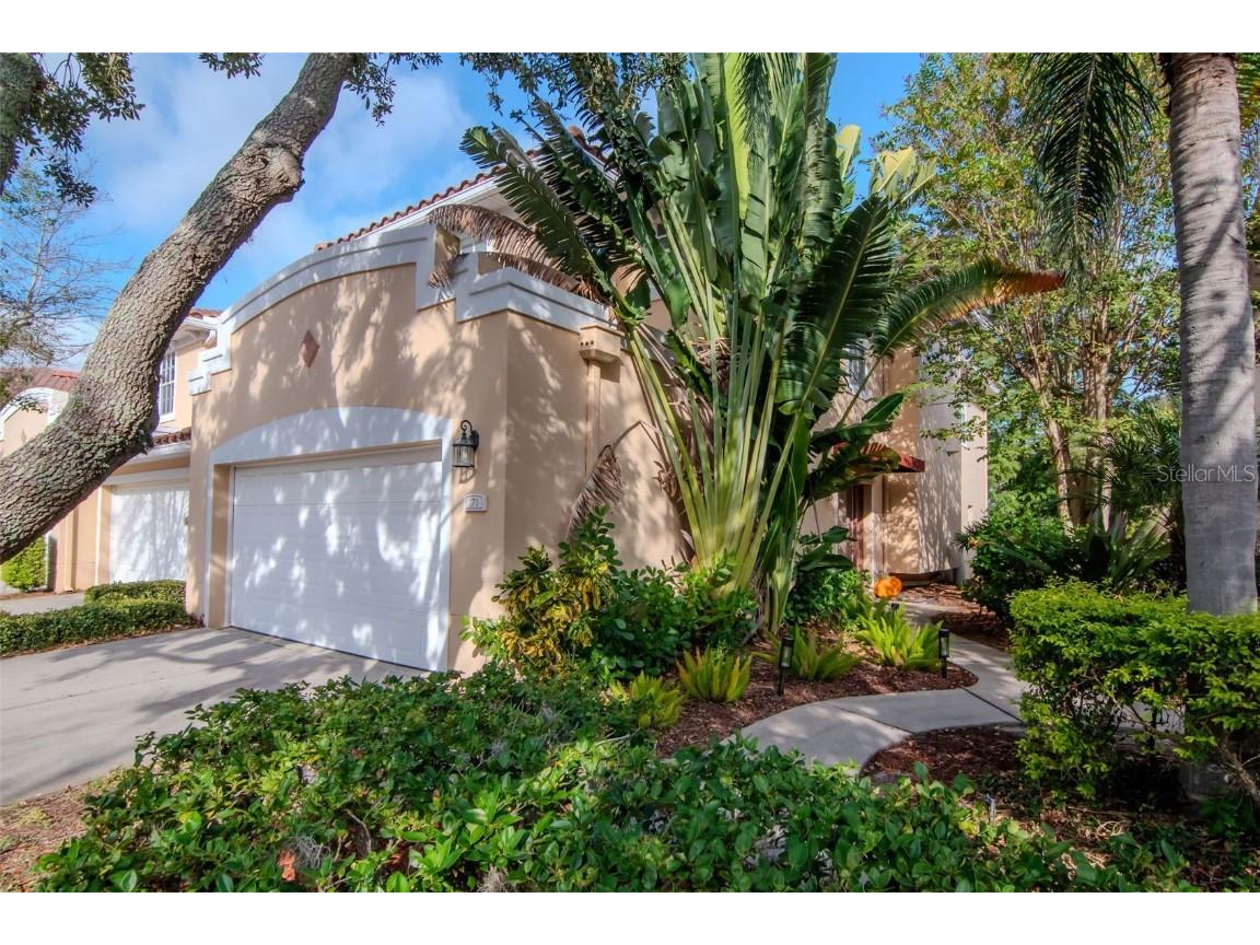 171 Valencia Circle Saint Petersburg FL 33716 TB8443613 image3