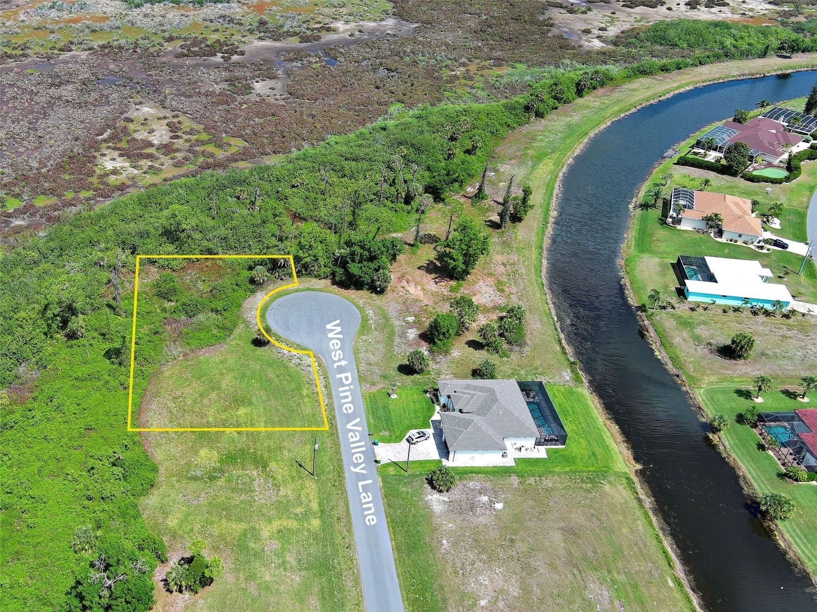 171 W Pine Valley Lane Rotonda West FL 33947 D6146799 image3