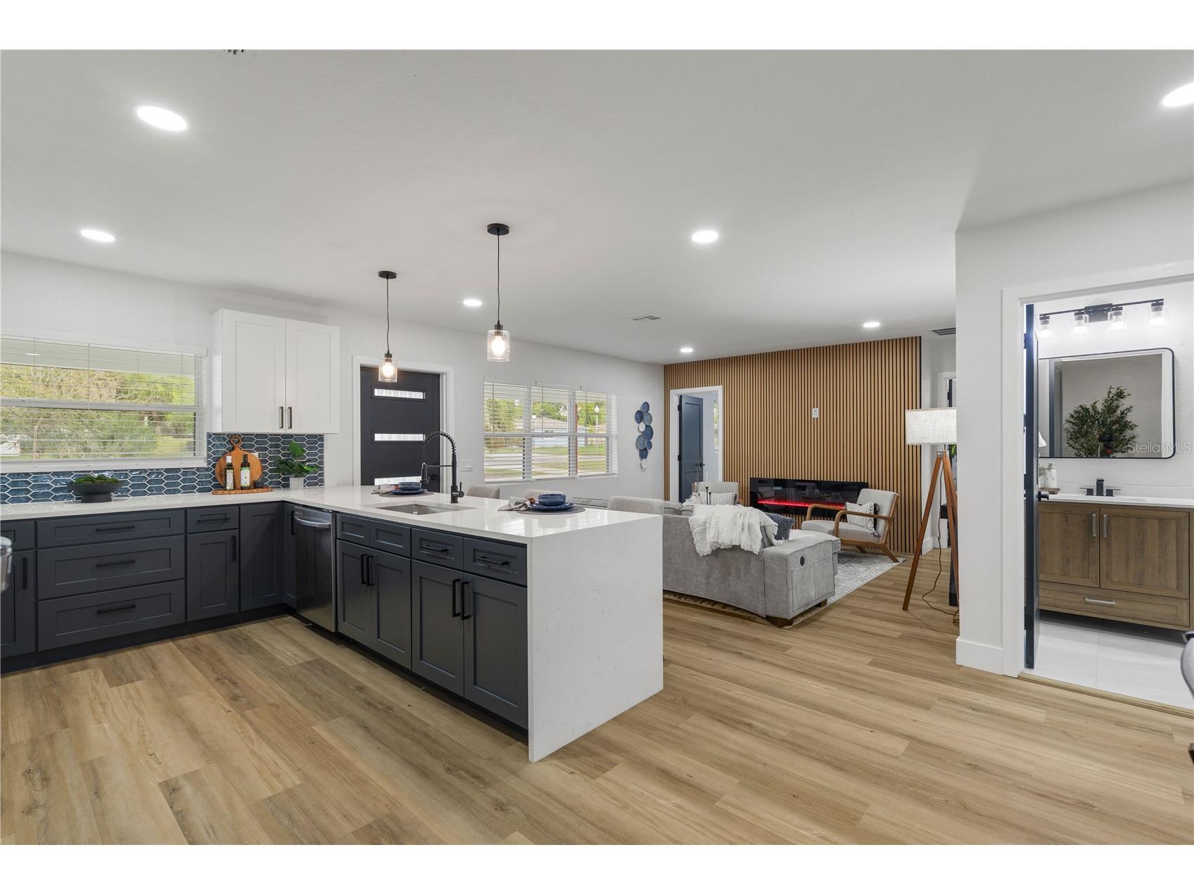 1710 26th Avenue S Saint Petersburg FL 33712 TB8485947 image11