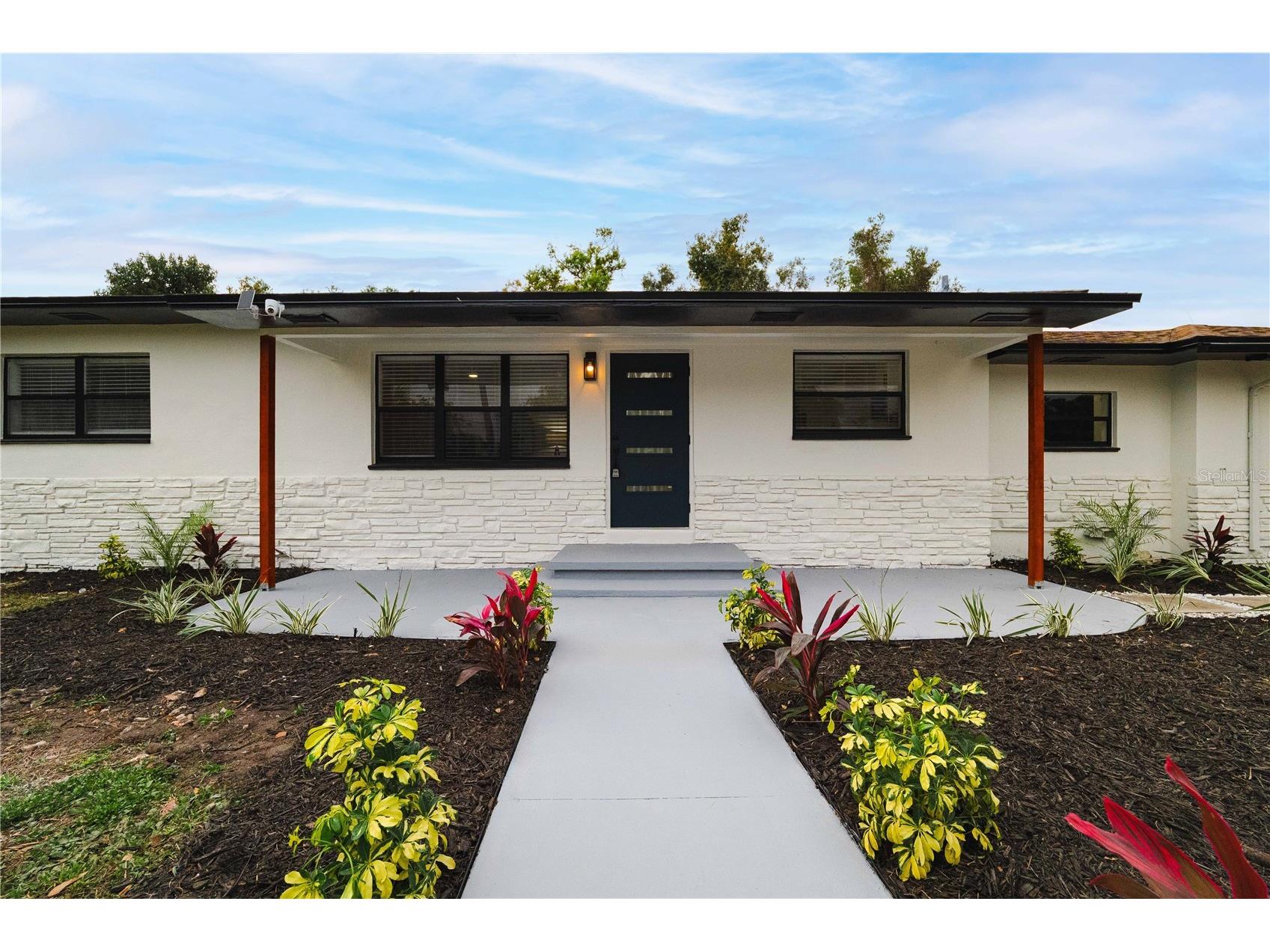 1710 26th Avenue S Saint Petersburg FL 33712 TB8485947 image2