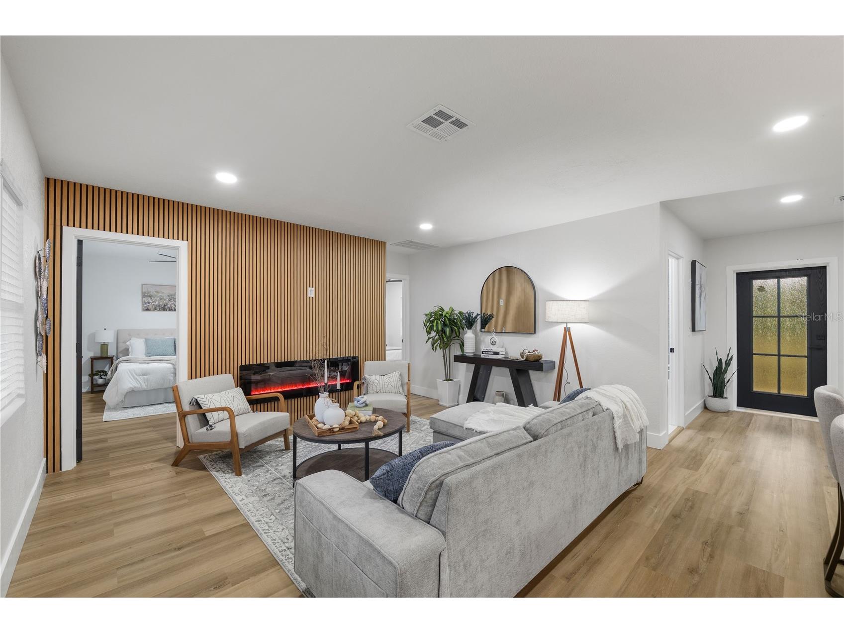 1710 26th Avenue S Saint Petersburg FL 33712 TB8485947 image4