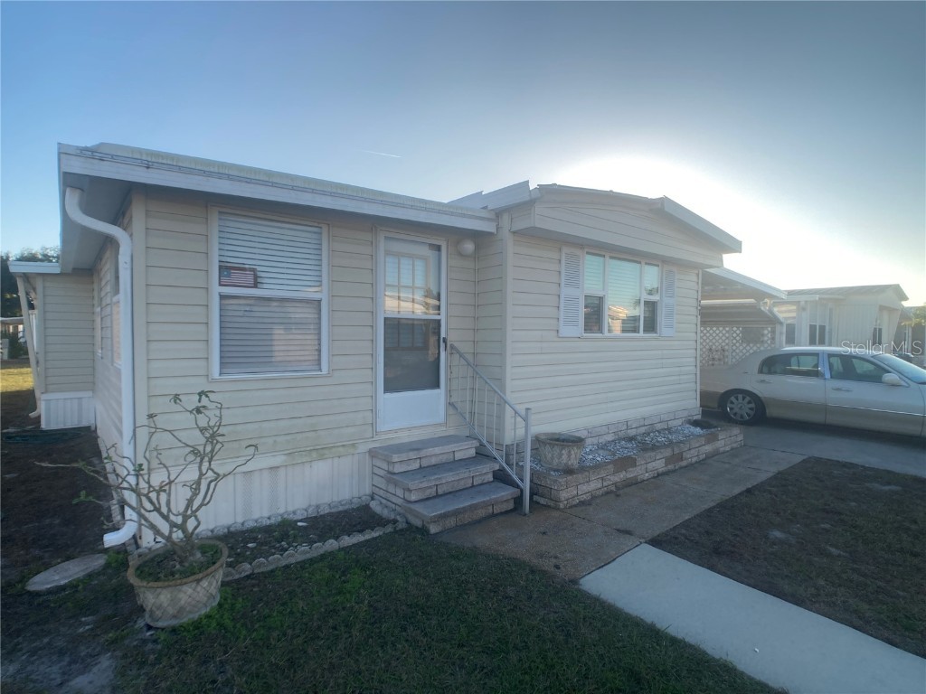 1710 7th Street SW #27 Ruskin FL 33570 TB8461174 image1