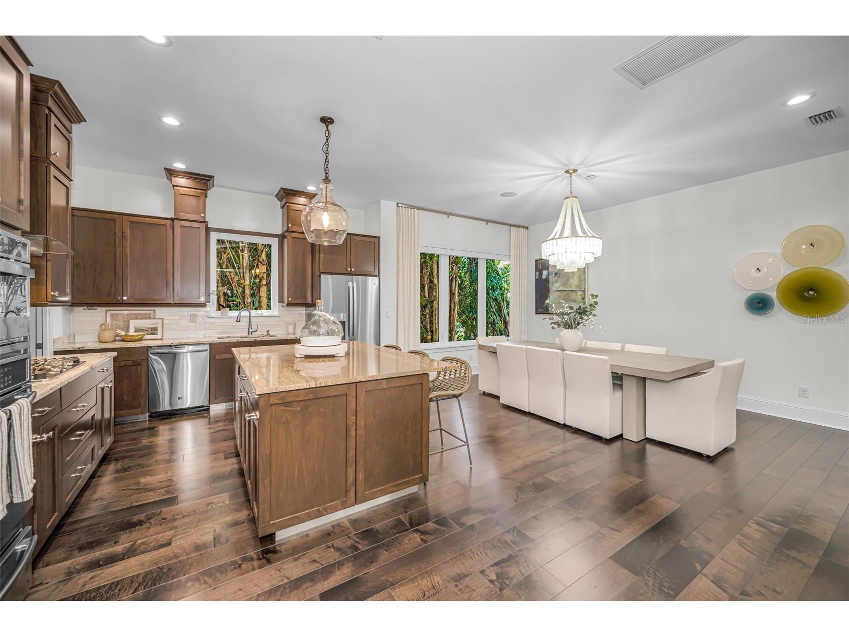 1710 Brightwaters Boulevard NE Saint Petersburg FL 33704 TB8471809 image11