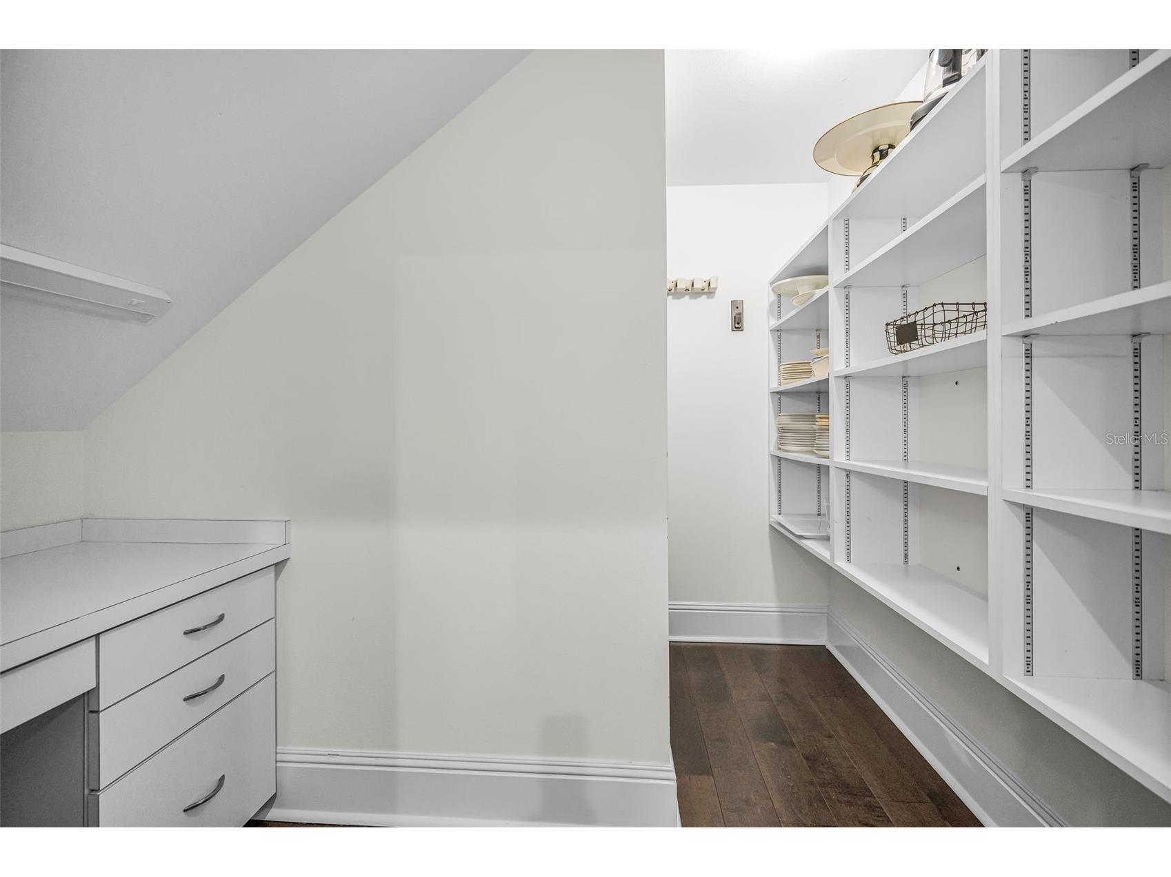 1710 Brightwaters Boulevard NE Saint Petersburg FL 33704 TB8471809 image17