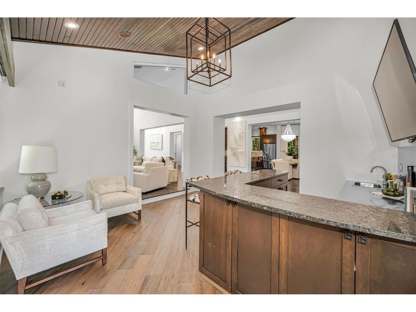 1710 Brightwaters Boulevard NE Saint Petersburg FL 33704 TB8471809 image20