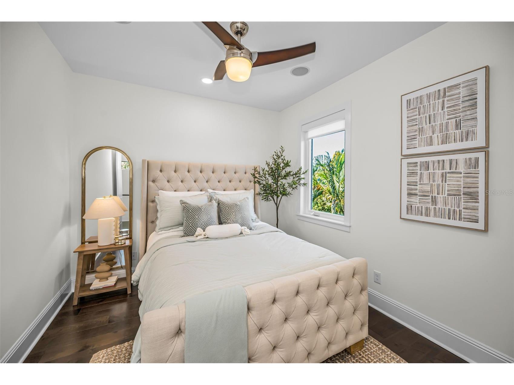 1710 Brightwaters Boulevard NE Saint Petersburg FL 33704 TB8471809 image35