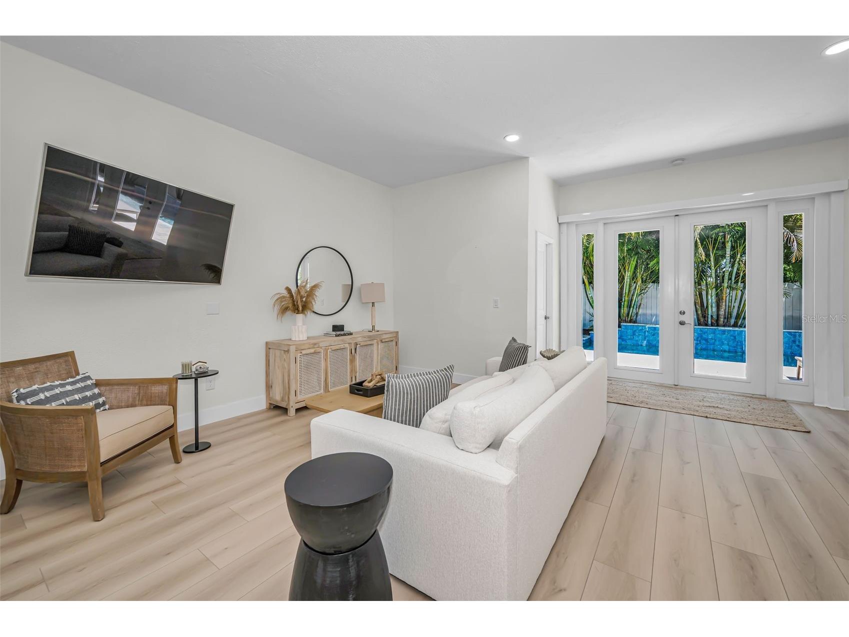 1710 Brightwaters Boulevard NE Saint Petersburg FL 33704 TB8471809 image54