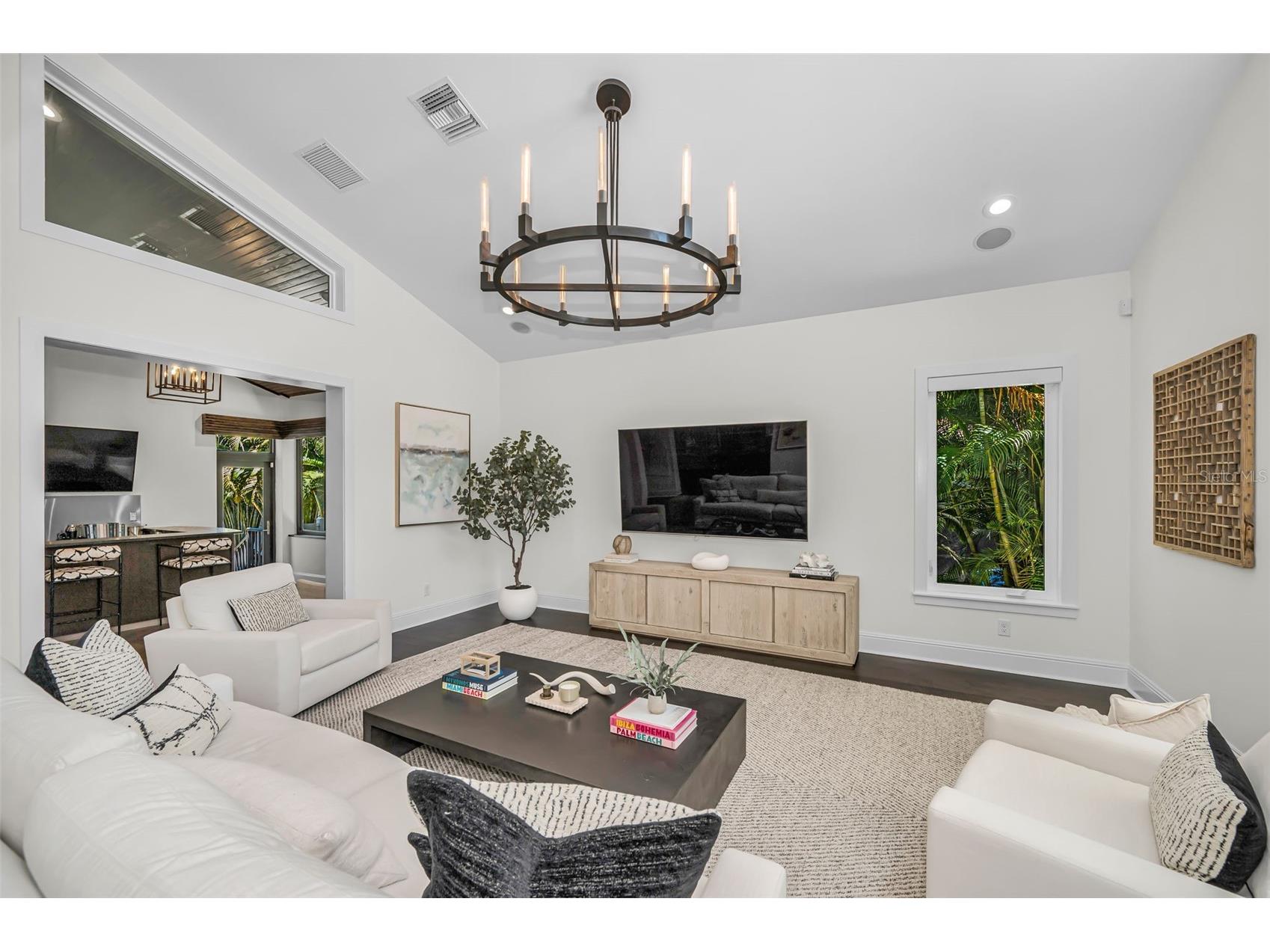 1710 Brightwaters Boulevard NE Saint Petersburg FL 33704 TB8471809 image9