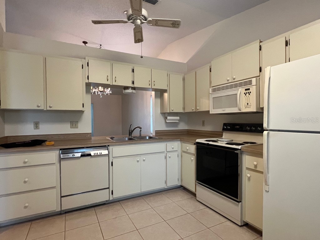 1710 Curry Avenue #42 Nokomis FL 34275 R4910791 image3