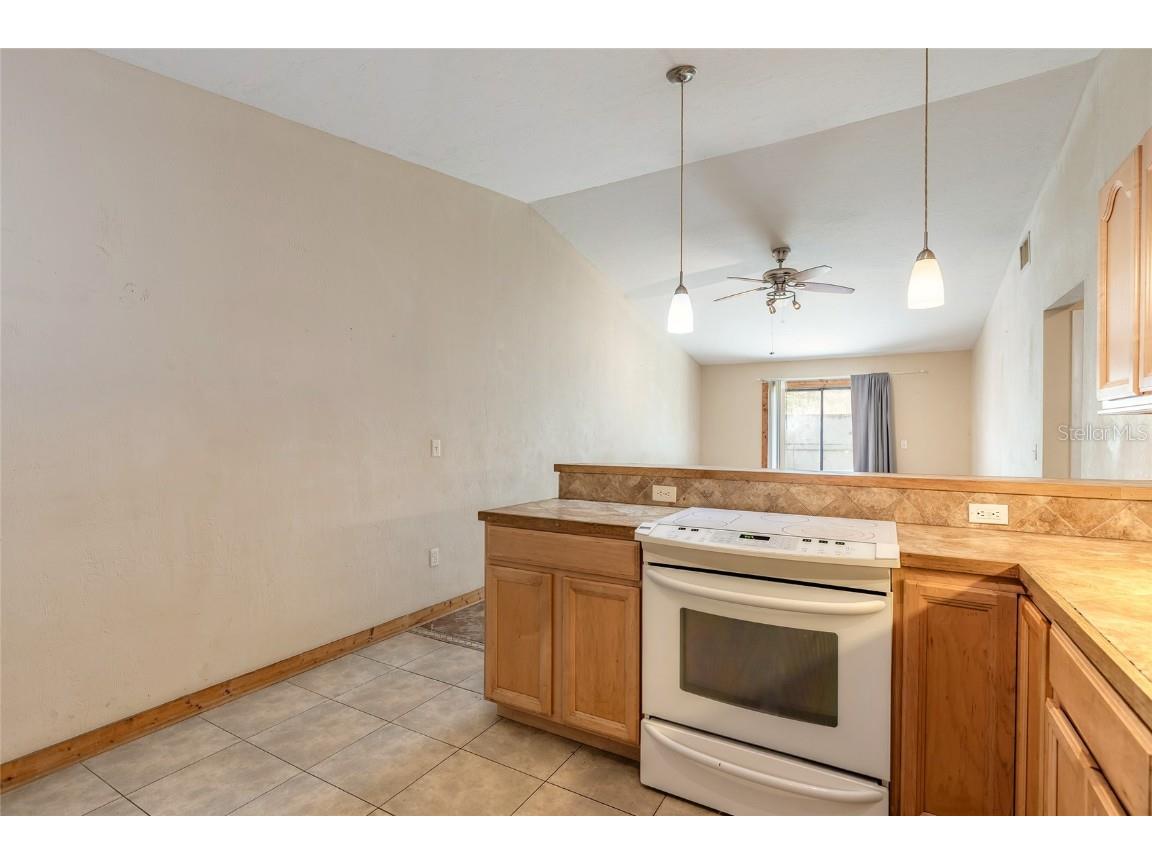 1710 Espanola Avenue Daytona Beach FL 32117 O6322882 image9