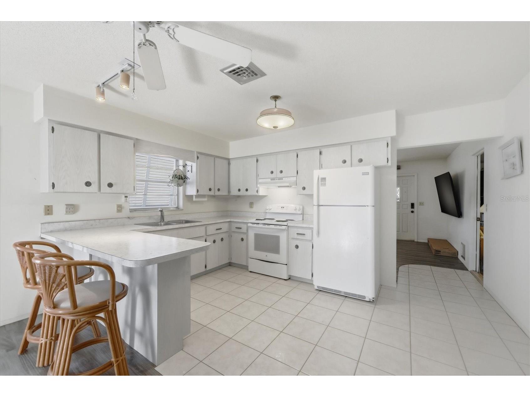1710 Florence Avenue Englewood FL 34223 D6145893 image10