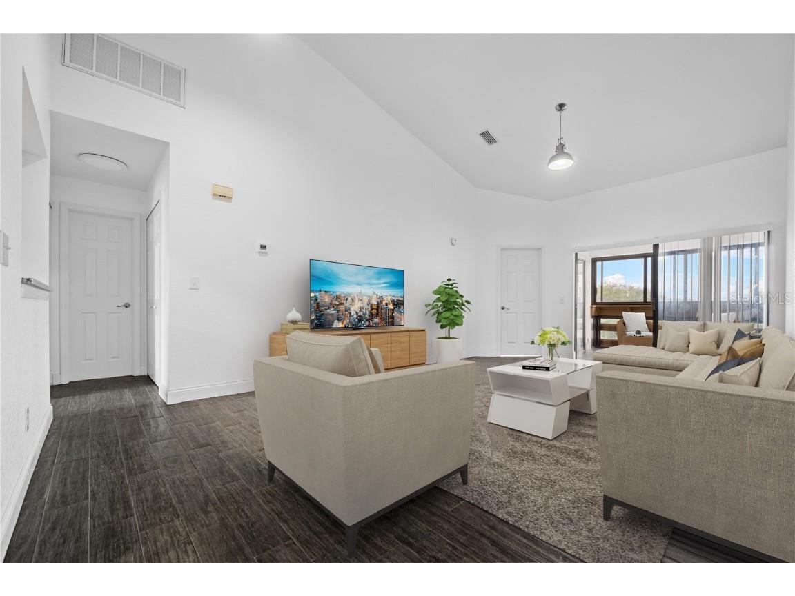 1710 Garden Lake Drive #1710 Winter Haven FL 33884 L4948430 image9