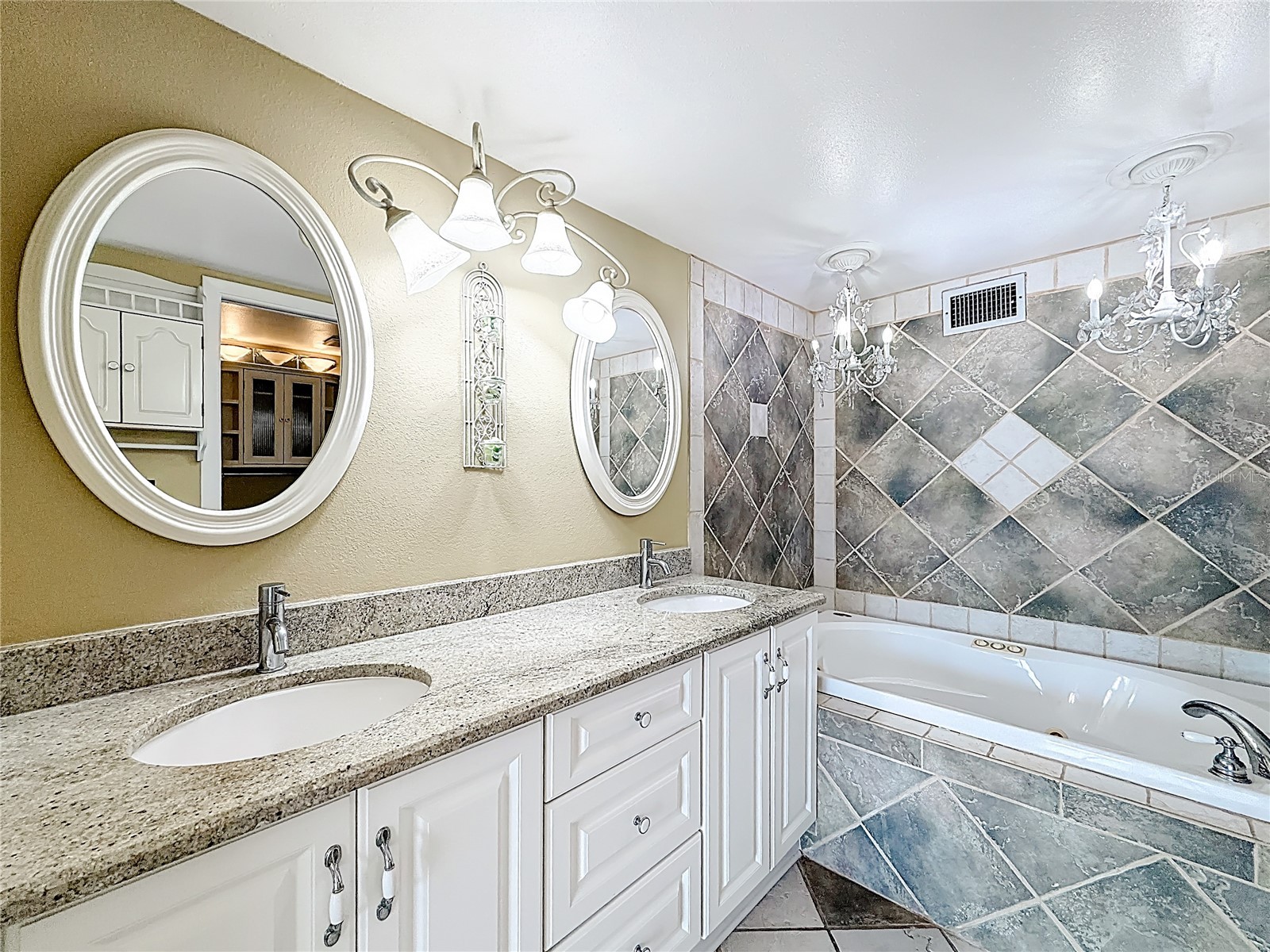 1710 Lighthouse Terrace S #1 South Pasadena FL 33707 TB8323713 image15