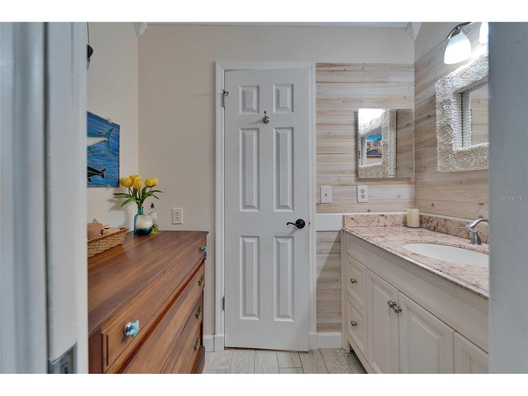 1710 New Bedford Drive Sun City Center FL 33573 - SIMONS LAKE TB8465923 image25