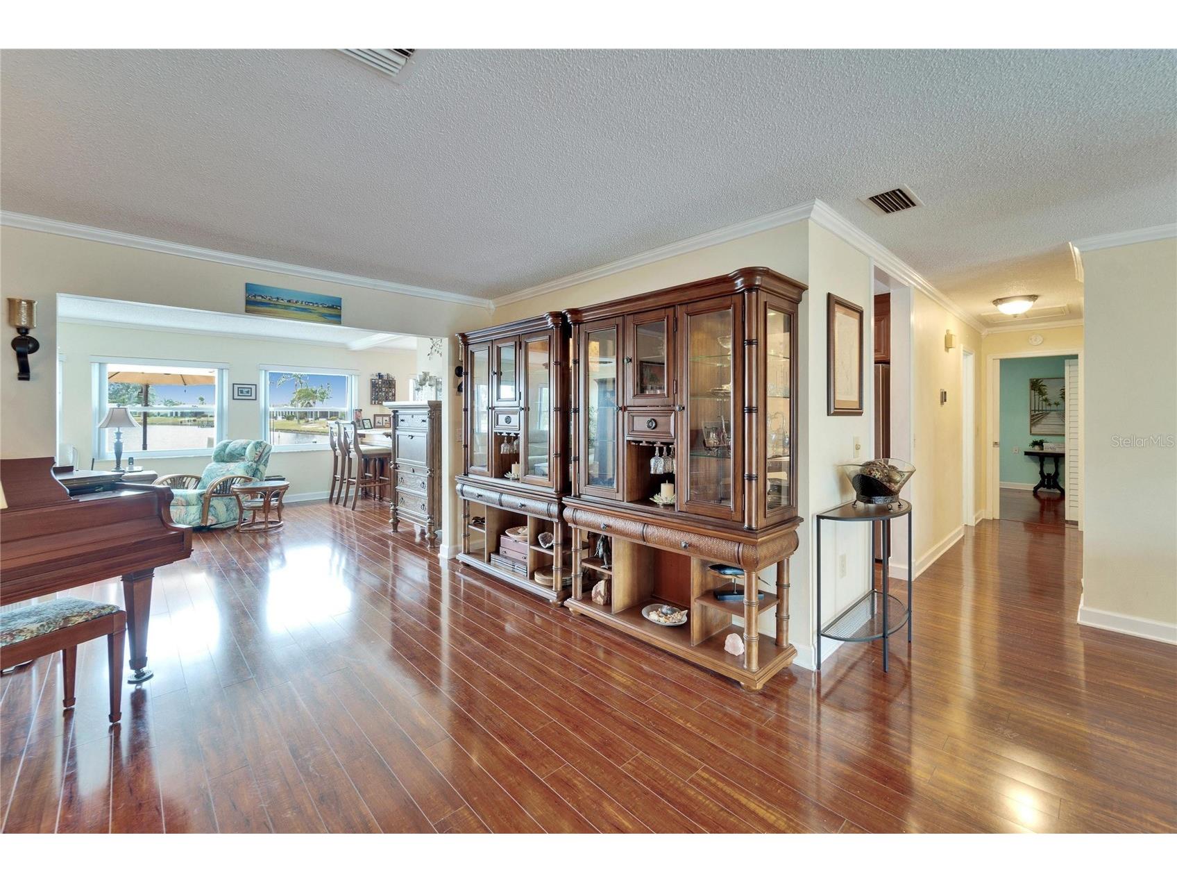 1710 New Bedford Drive Sun City Center FL 33573 - SIMONS LAKE TB8465923 image8