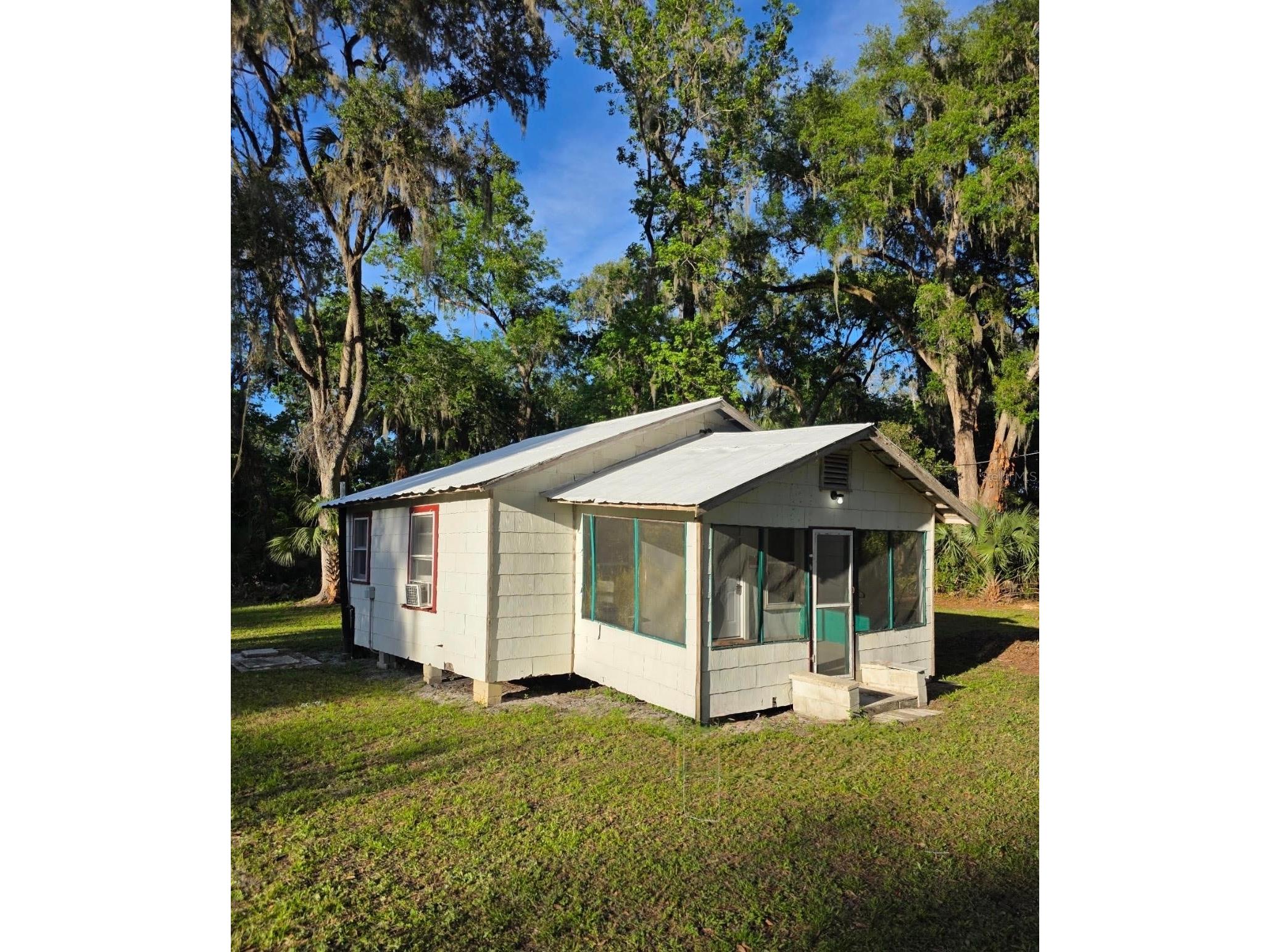 1710 Northwest 29th Road Lake Panasoffkee FL 33538 G5109208 image1