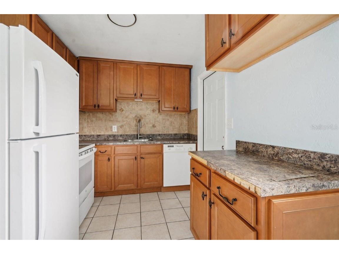 1710 NW 55th Street Gainesville FL 32605 O6371425 image10