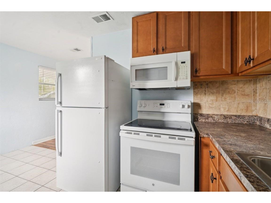 1710 NW 55th Street Gainesville FL 32605 O6371425 image12