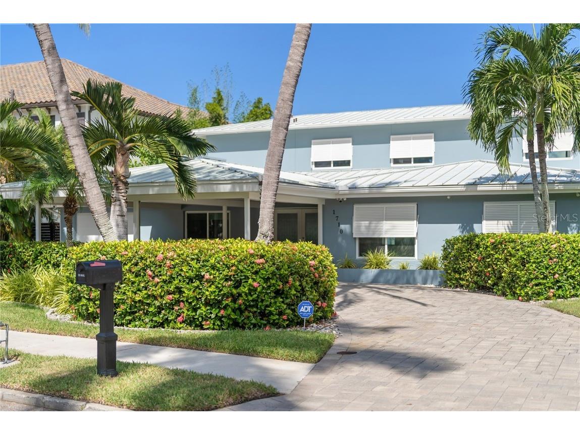 1710 Point Pleasant Avenue W Bradenton FL 34205 - MANATEE RIVER A4669757 image1