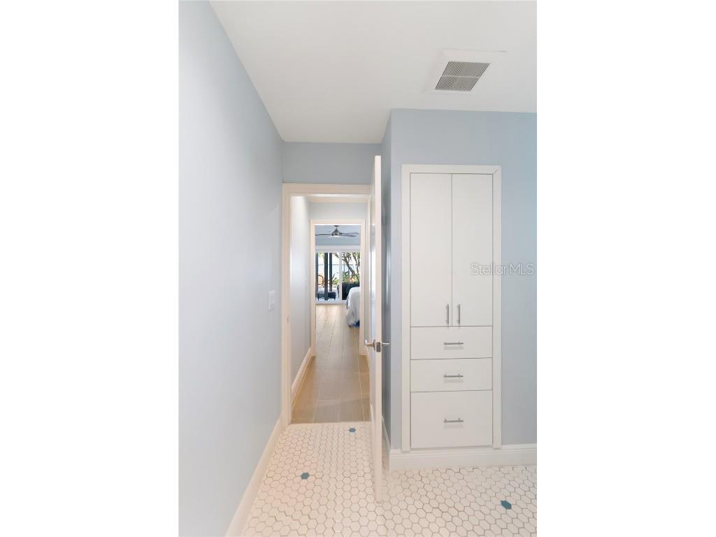 1710 Point Pleasant Avenue W Bradenton FL 34205 - MANATEE RIVER A4669757 image49