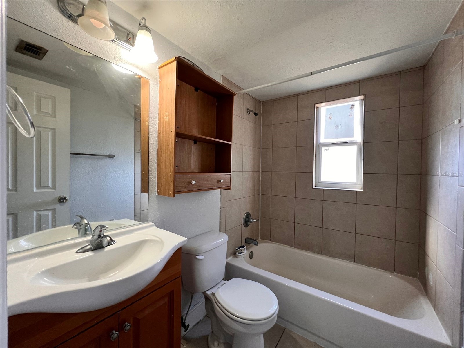 1710 S Washington Avenue #01 Titusville FL 32780 O6392051 image2