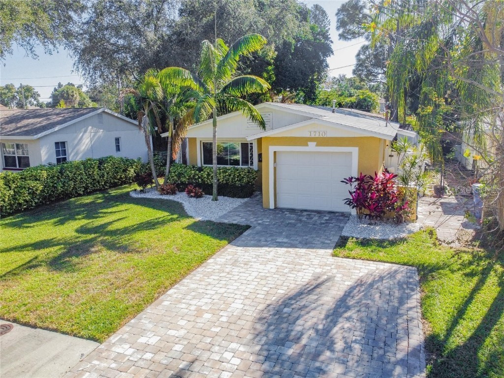 1710 Shore Acres Boulevard NE Saint Petersburg FL 33703 TB8326007 image1