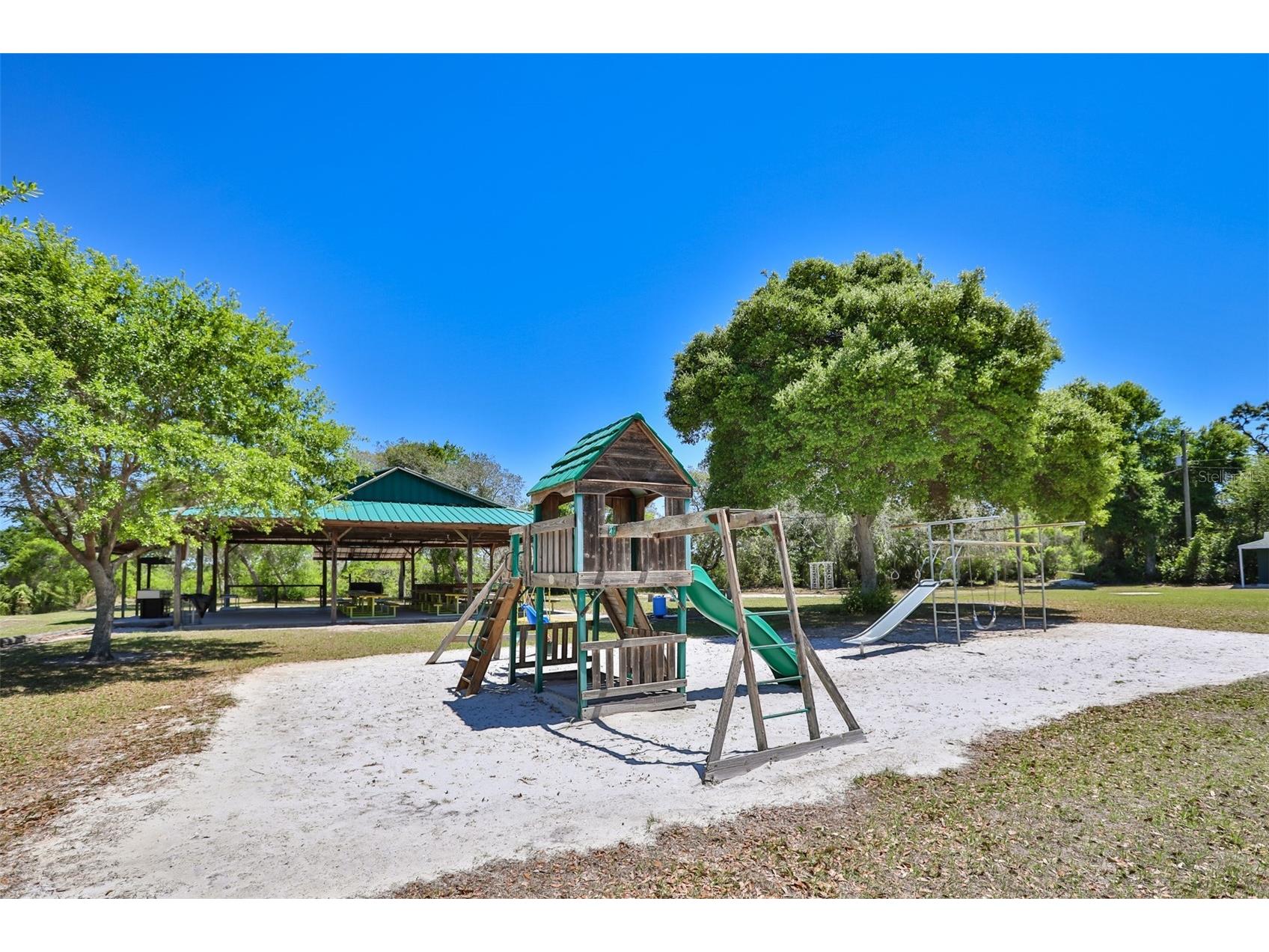 1710 Surrey Trail Wimauma FL 33598 TB8493665 image72