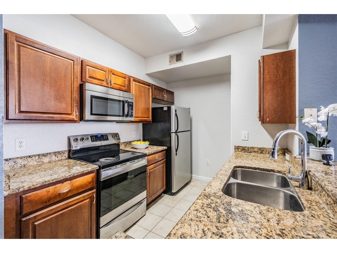 17101 Carrington Park Drive #415 Tampa FL 33647 TB8411715 image10