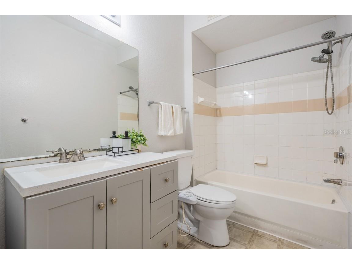 17101 Carrington Park Drive #415 Tampa FL 33647 TB8411715 image21