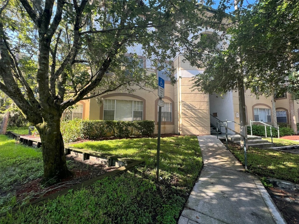 17106 Carrington Park Drive #605 Tampa FL 33647 T3461853 image1