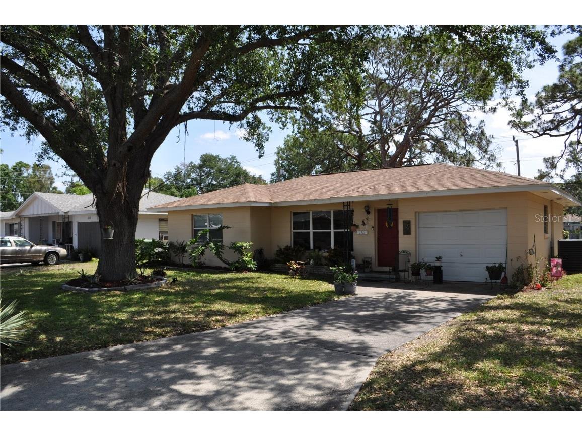 1711 30th Street W Bradenton FL 34205 A4646436 image1