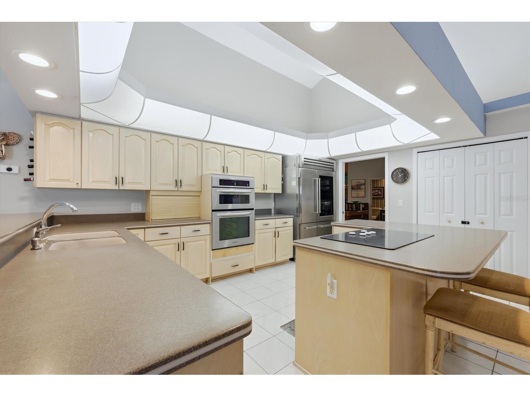 1711 Bayshore Drive Englewood FL 34223 D6146690 image11