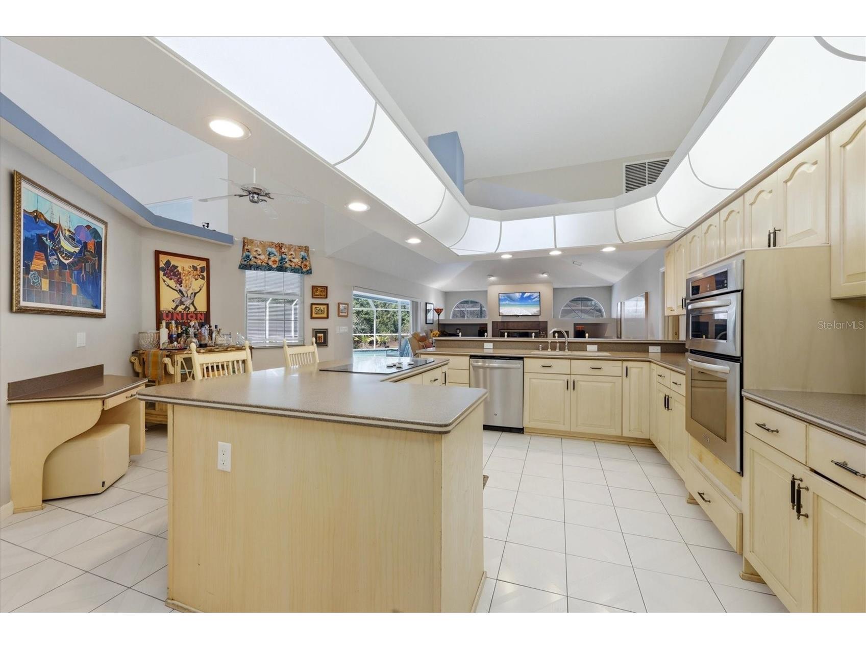 1711 Bayshore Drive Englewood FL 34223 D6146690 image12