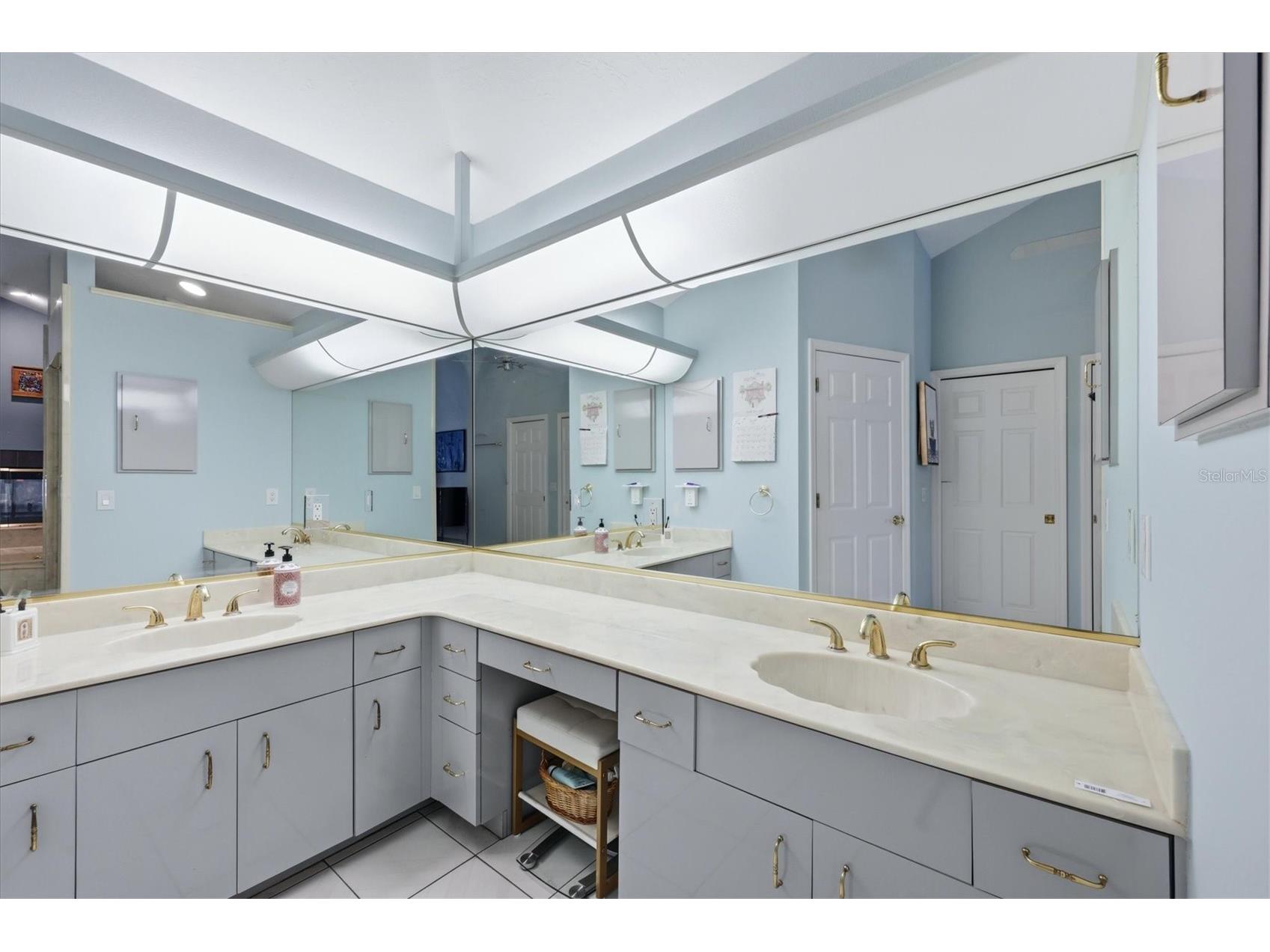 1711 Bayshore Drive Englewood FL 34223 D6146690 image17
