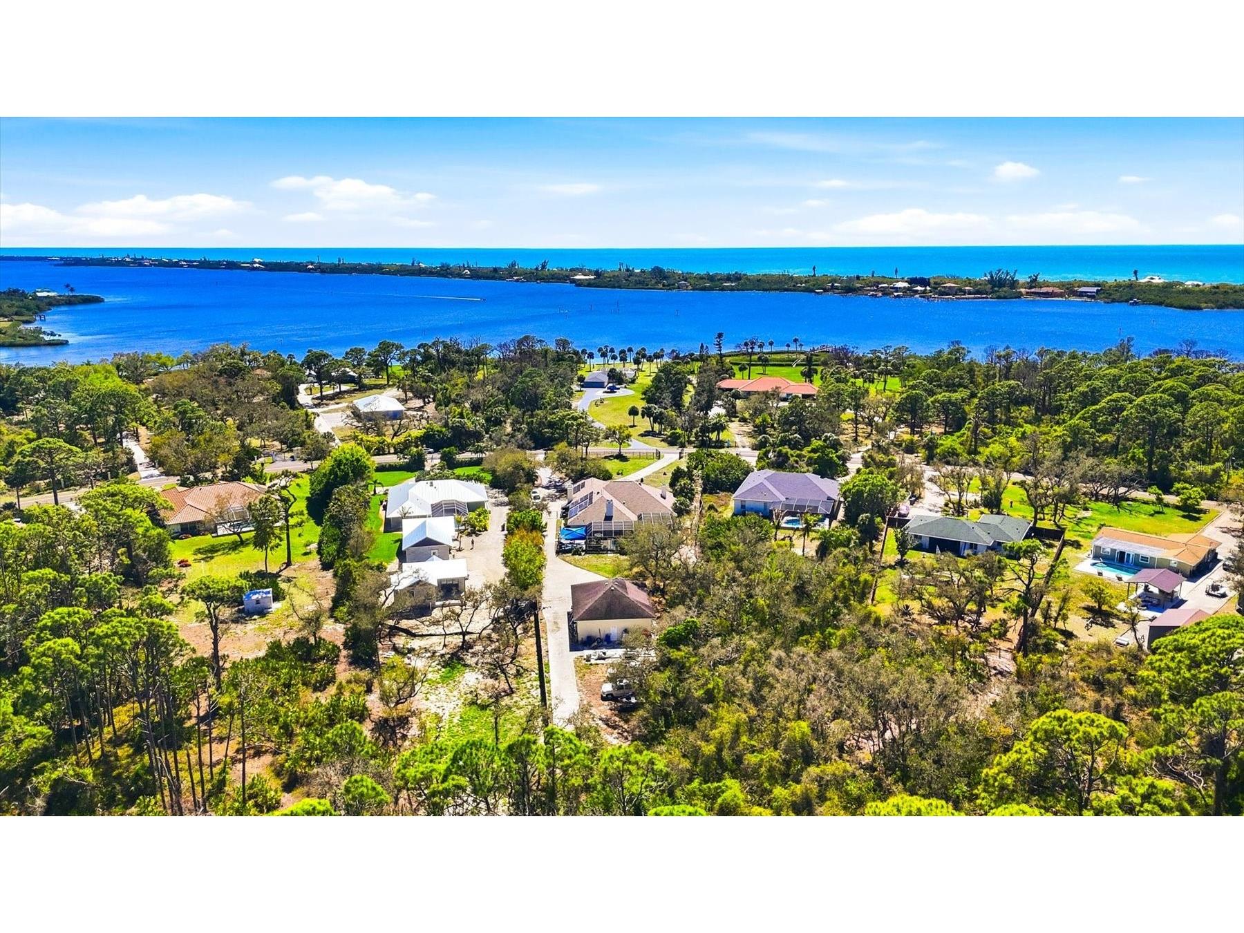 1711 Bayshore Drive Englewood FL 34223 D6146690 image36
