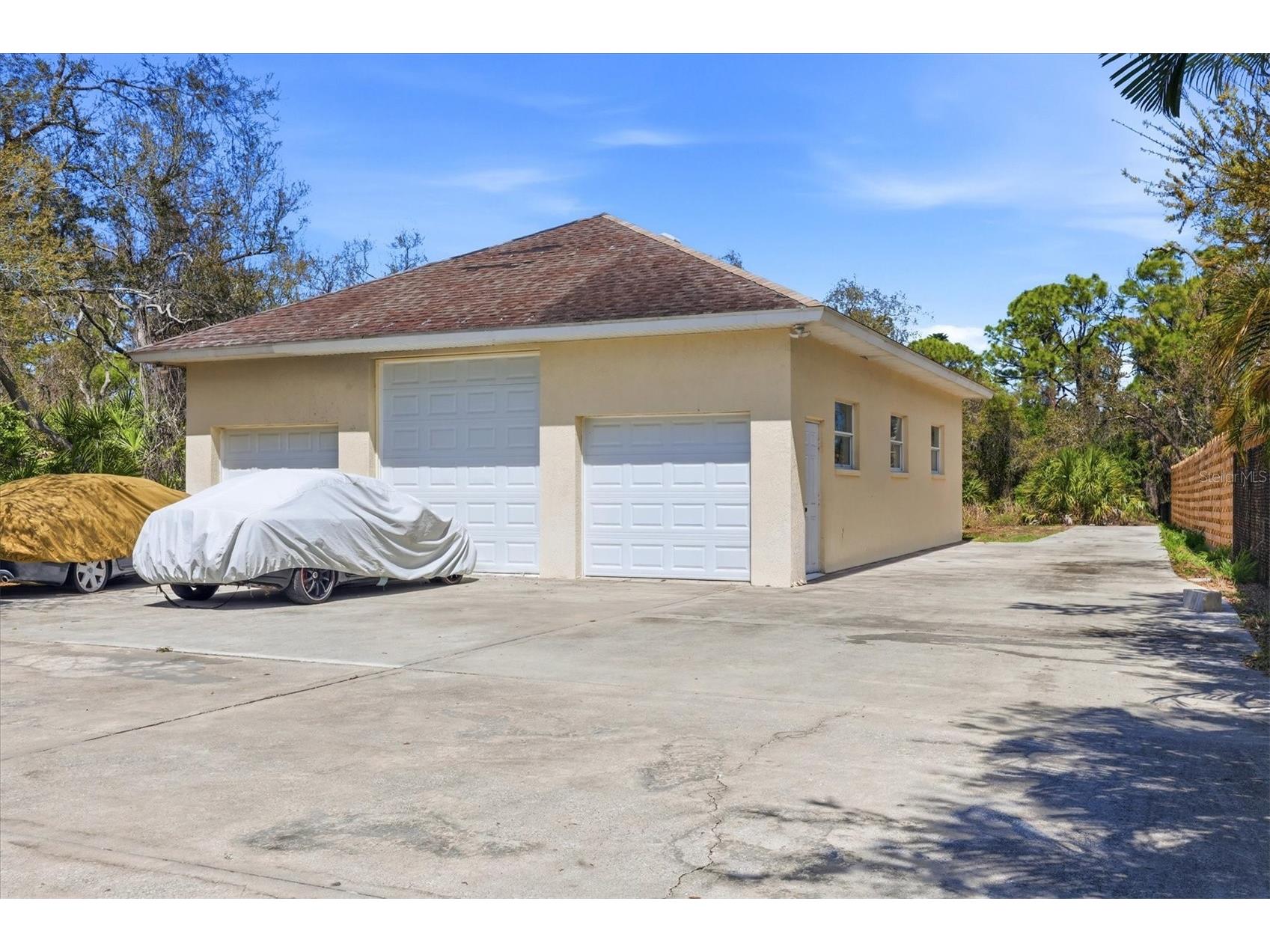 1711 Bayshore Drive Englewood FL 34223 D6146690 image5