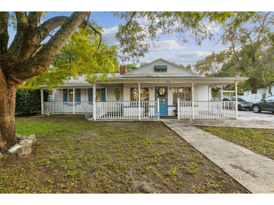 1711 E Giddens Avenue Tampa FL 33610 U8223575 image1