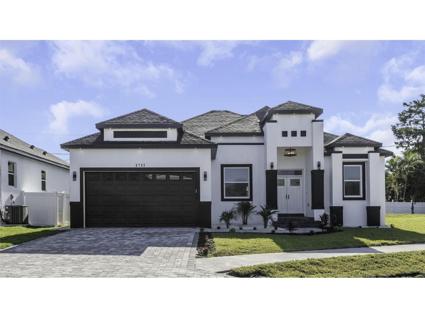 1711 E Lagoon Circle Clearwater FL 33765 U8239513 image1