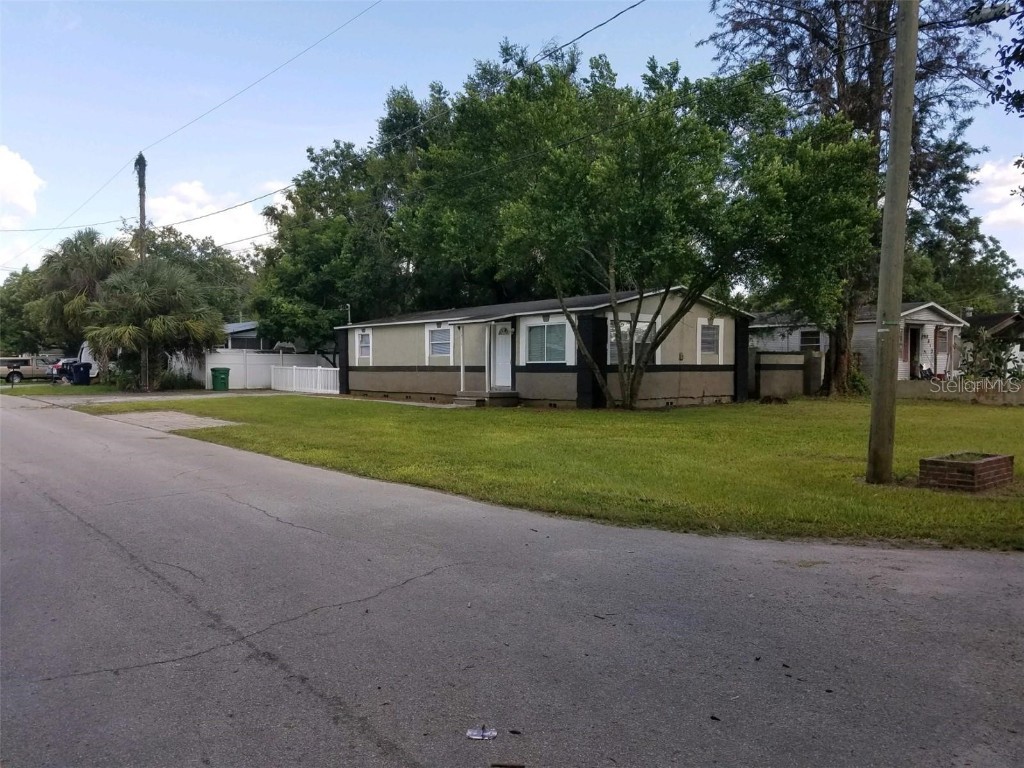 1711 E Sewaha Street Tampa FL 33612 TB8447939 image1