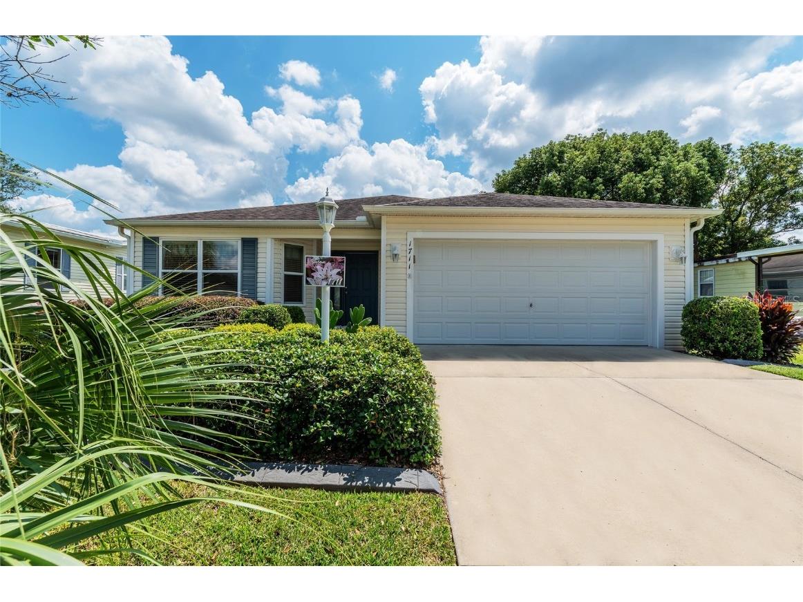 1711 Hilton Head Boulevard Lady Lake FL 32159 G5073248 image1