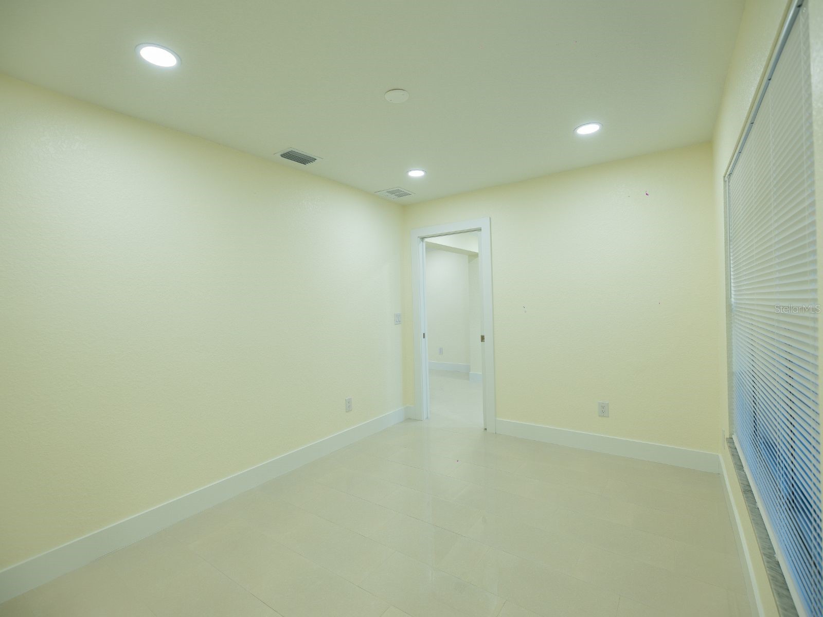 1711 Ironwood Court E Oldsmar FL 34677 TB8466386 image17