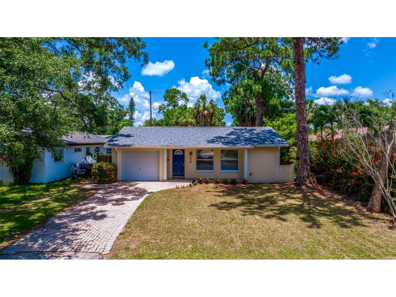 1711 Michigan Avenue NE Saint Petersburg FL 33703 U8202859 image1
