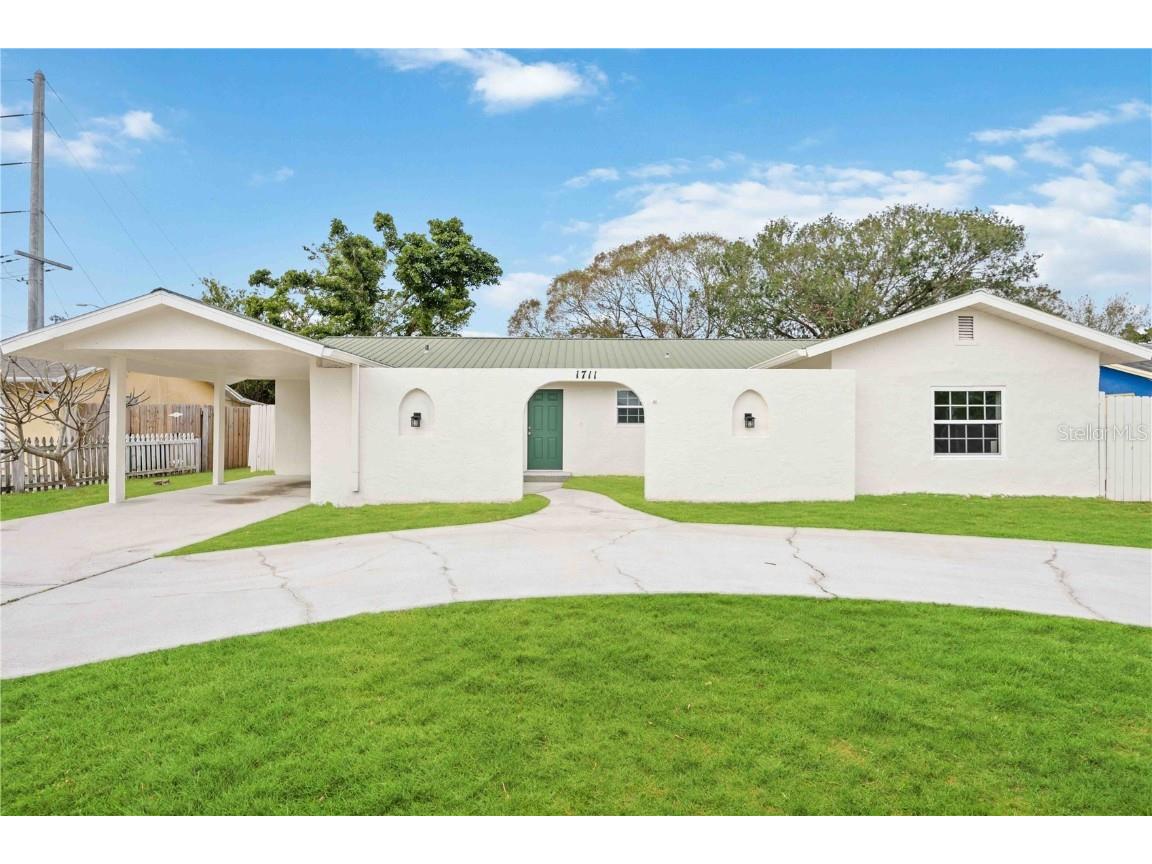 1711 N Brink Avenue Sarasota FL 34234 A4633650 image1