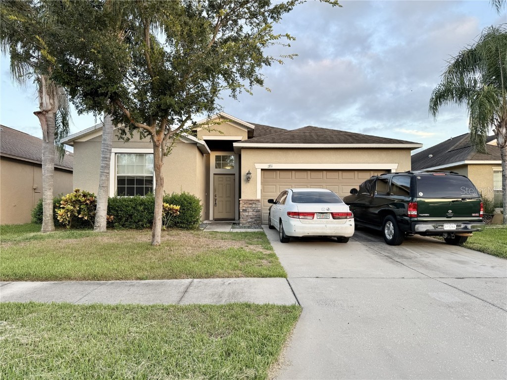 1711 Palm Warbler Ln Ruskin FL 33570 TB8423755 image1